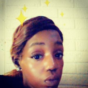 Meet your Posher, Ebony